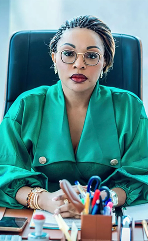 Karine Emma NGUESSO MOUANDE, Directeur Général